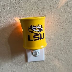 Scentsy LSU Louisiana State University Tigers Plug-In Nightlight Mini Warmer